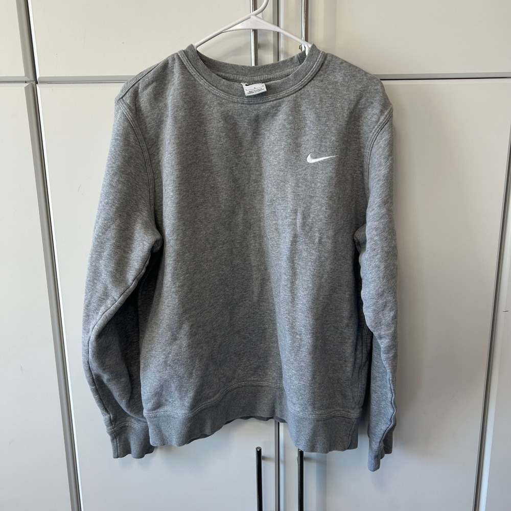 Nike Mens Sportswear Club Fleece Crewneck Sweatshirt Heather Grey Large Logo